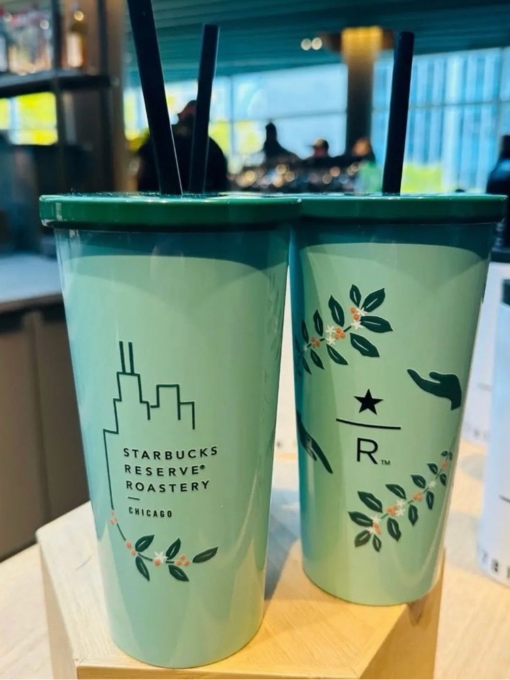 RARE Starbucks Reserve Roastery Chicago Tumbler Cup Lid Straw Mint Green Floral